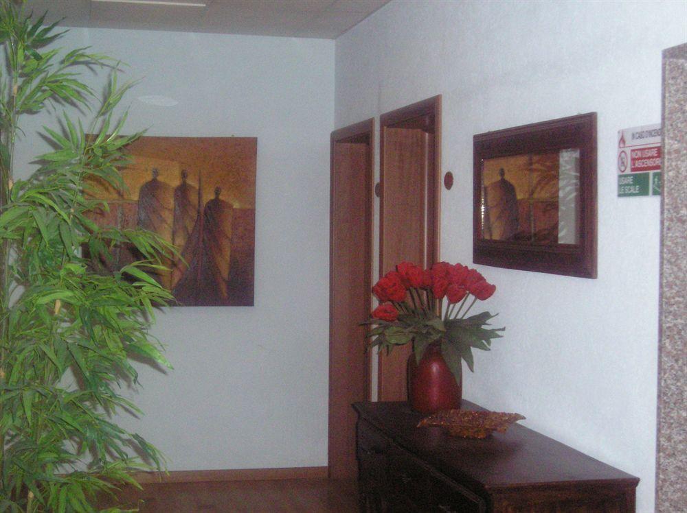 Hotel Villa dei Gerani Rimini Esterno foto