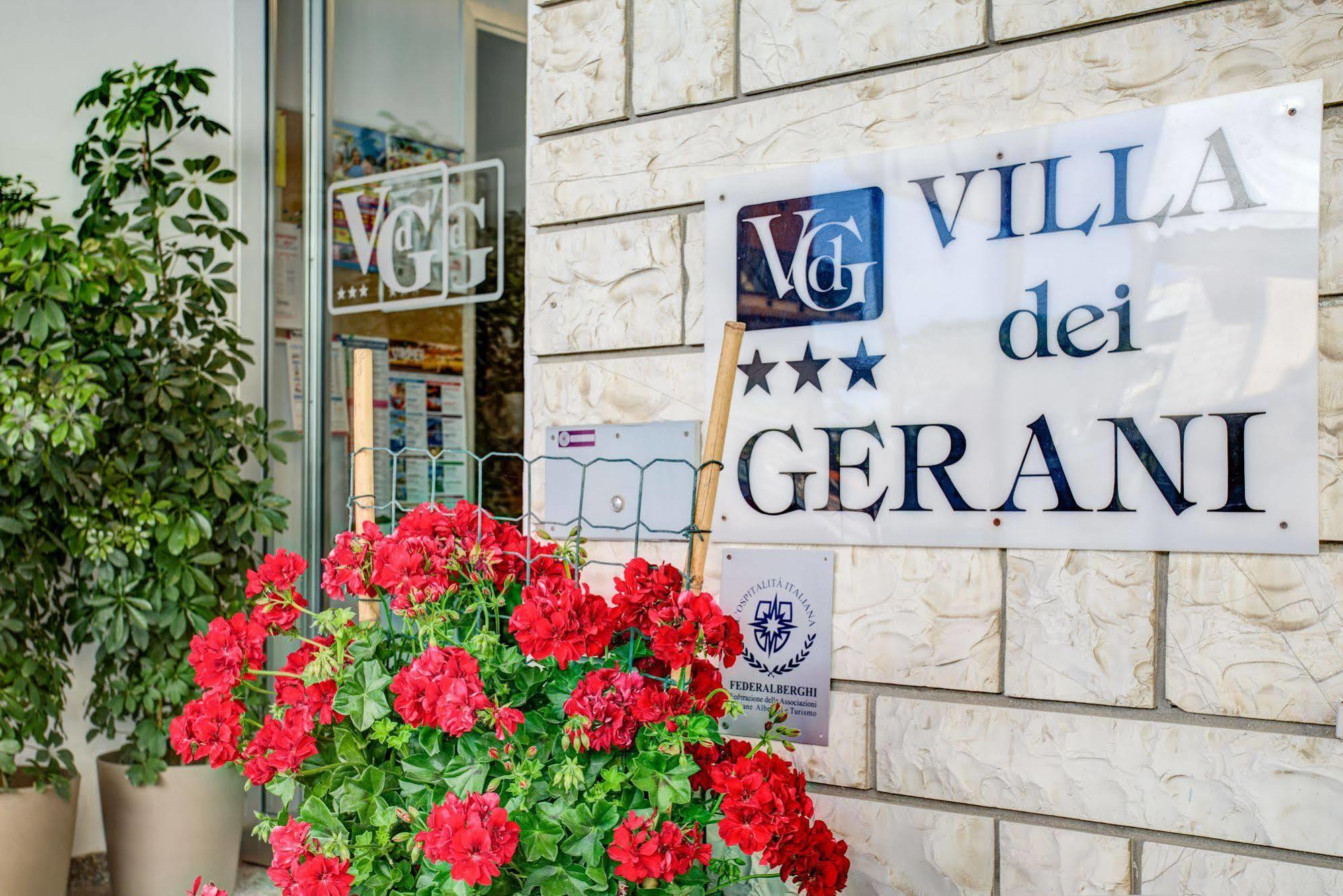 Hotel Villa dei Gerani Rimini Esterno foto