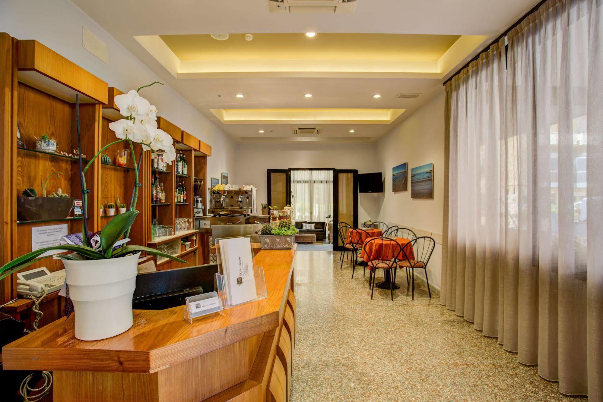 Hotel Villa dei Gerani Rimini Esterno foto