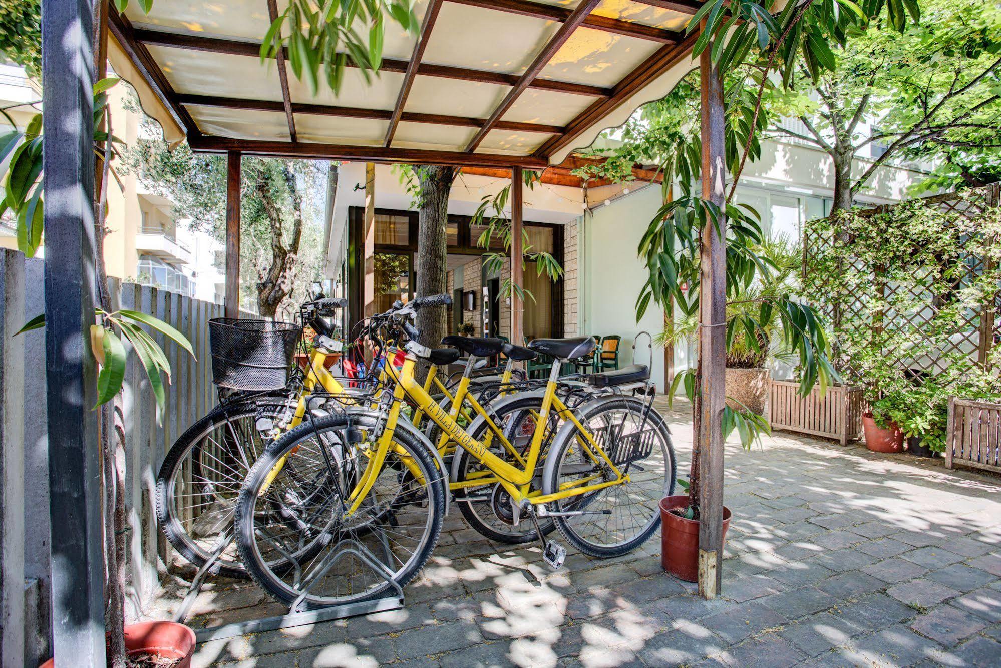 Hotel Villa dei Gerani Rimini Esterno foto